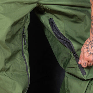 Slacker Baggy Snow Pant 2.0: Olive