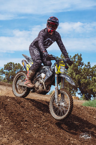 Menace Moto Pant 2.0: Paisley