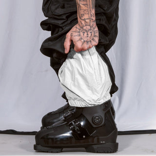 Slacker Baggy Snow Pant 2.0: Black