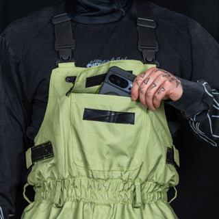 Slacker Baggy Snow Bib: Keylime