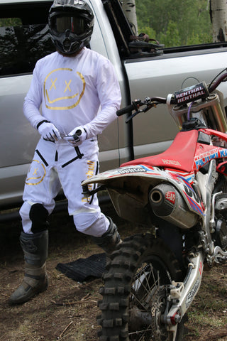 Menace Moto Pant 2.0: White/Gold