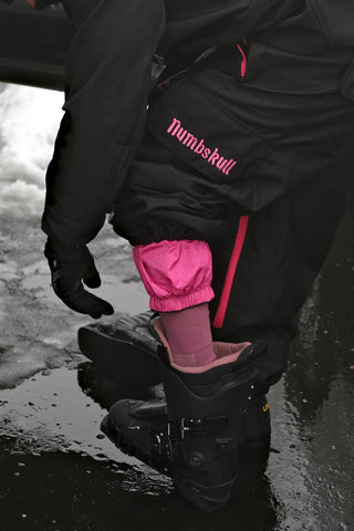 Slacker Snow Pant 3.0: Black/Pink