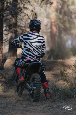 Menace Moto Pant 2.0: Zebra