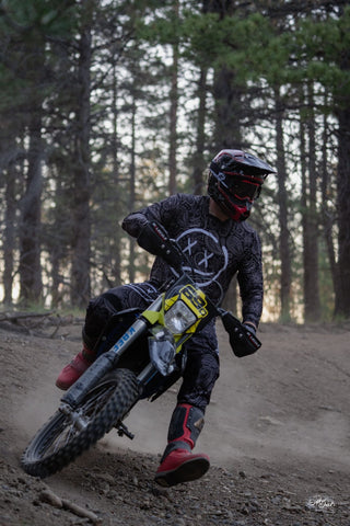 Menace Moto Pant 2.0: Paisley - Numbskull